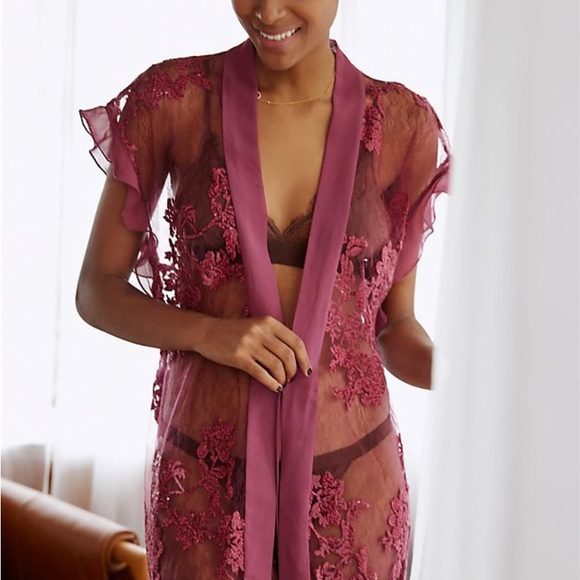 EUC Anthropologie Rya Charming Lace Cover-Up Robe - Picture 1 of 6